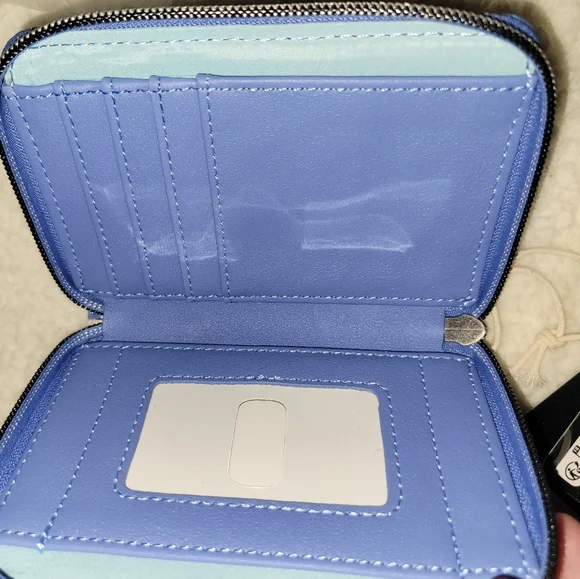 NWT Lilo & StitchLoungefly Disney Stitch Scrump Butterfly Mini Zipper Wallet - Picture 5 of 5